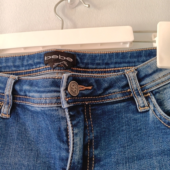 Bebe Y2K Embellished 3D Floral Skinny Denim Jeans Medium Wash 29 - Picture 5 of 11